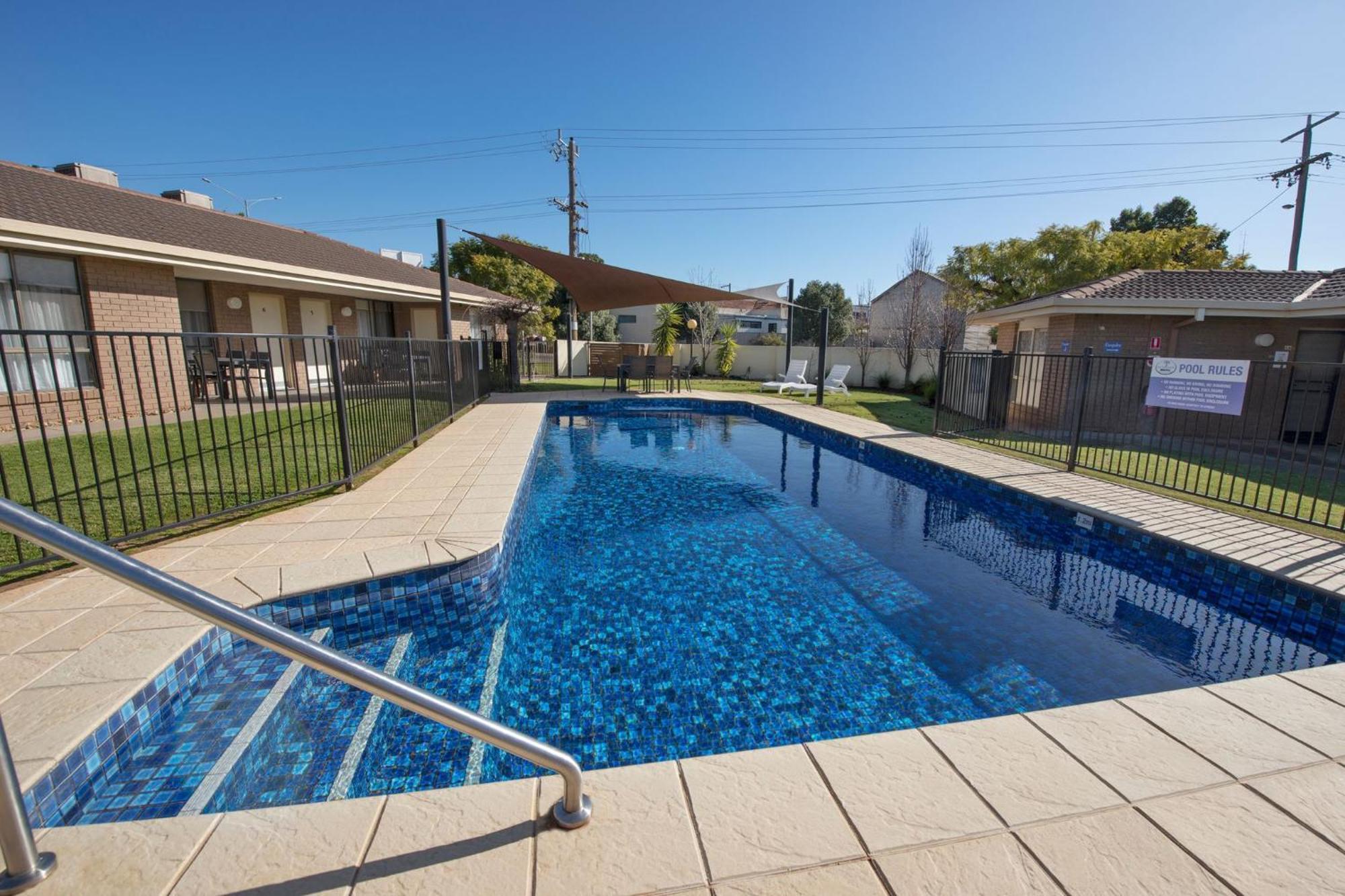 Jacaranda Holiday Units Swan Hill Ngoại thất bức ảnh